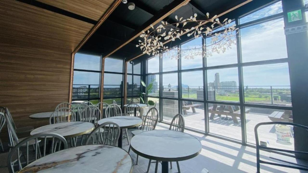 Hotel Lounge 터우청 외부 사진