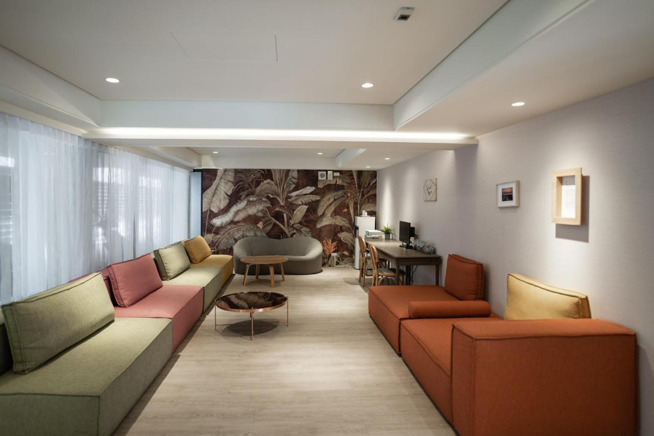 Hotel Lounge 터우청 외부 사진